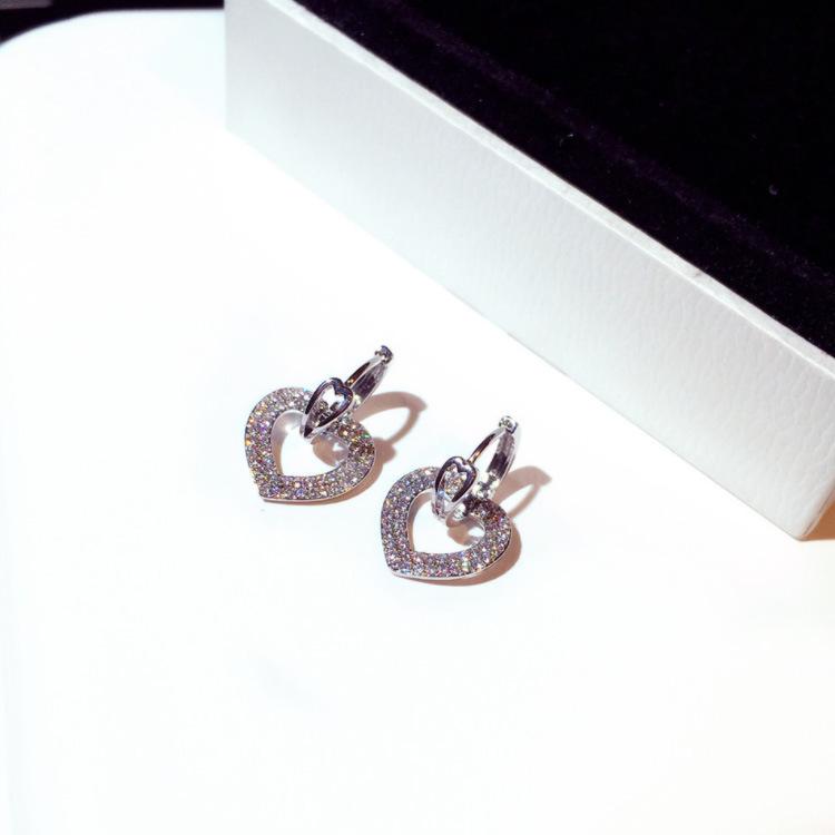New Korean Fashionable Earrings Delicate Diamond Heart shaped Temperament Earrings Earrings Earrings Woman