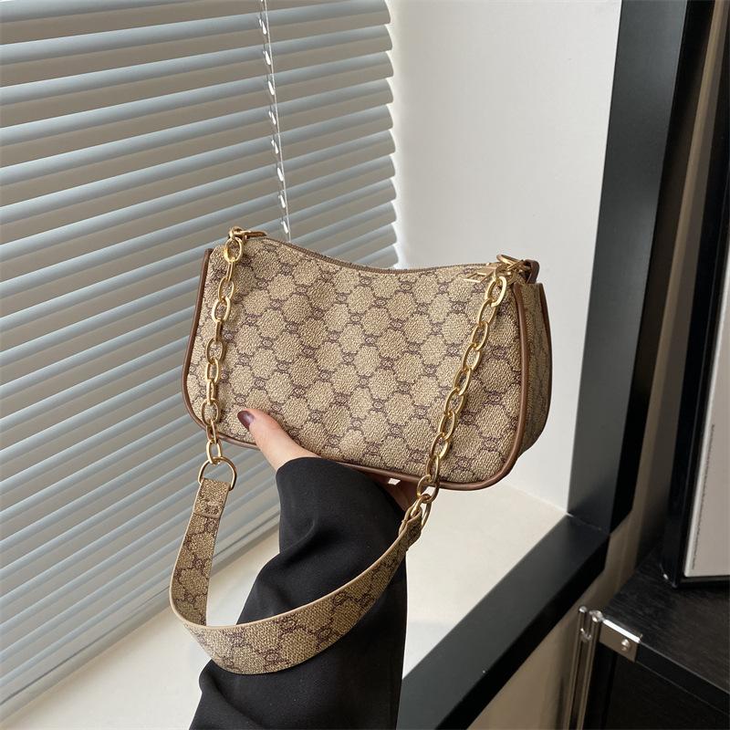 Casual Chain Shoulder Bag Simple Portable New Retro Personalized Bag for Women Korean Style Fresh Texture Underarm Bag