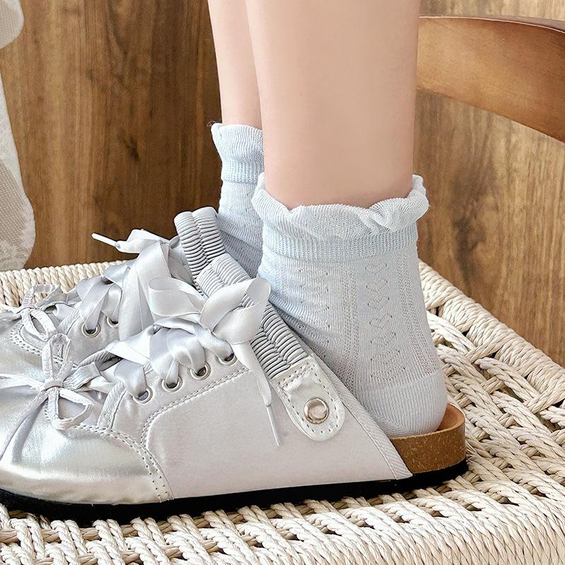 Women's Summer Thin Ballet Style Mesh Sweat Absorbing and Breathable Hollowed Out Mid Calf Socks