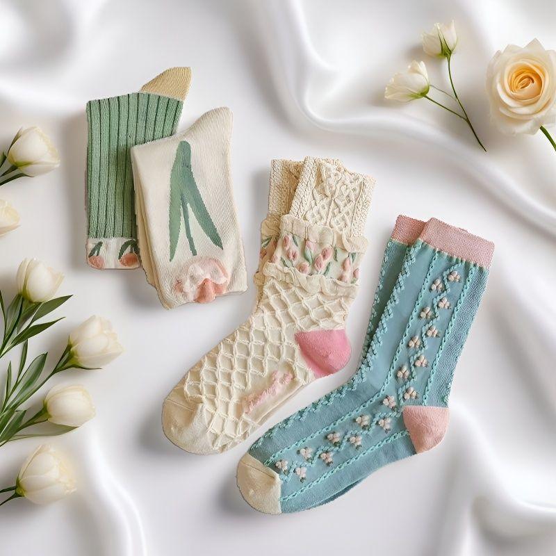 4 Pairs 3D Textured Ankle Socks Set, Floral Embossed Cottagecore Socks for Women, Fashion Casual Low Cut Socks, Women Socks
