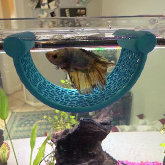 Fish Rest Area, Aquarium Fish Recovery Platform with Smooth Edges, High-Load Suction Cup Breathable Mesh Surface Fish Tank Accessories