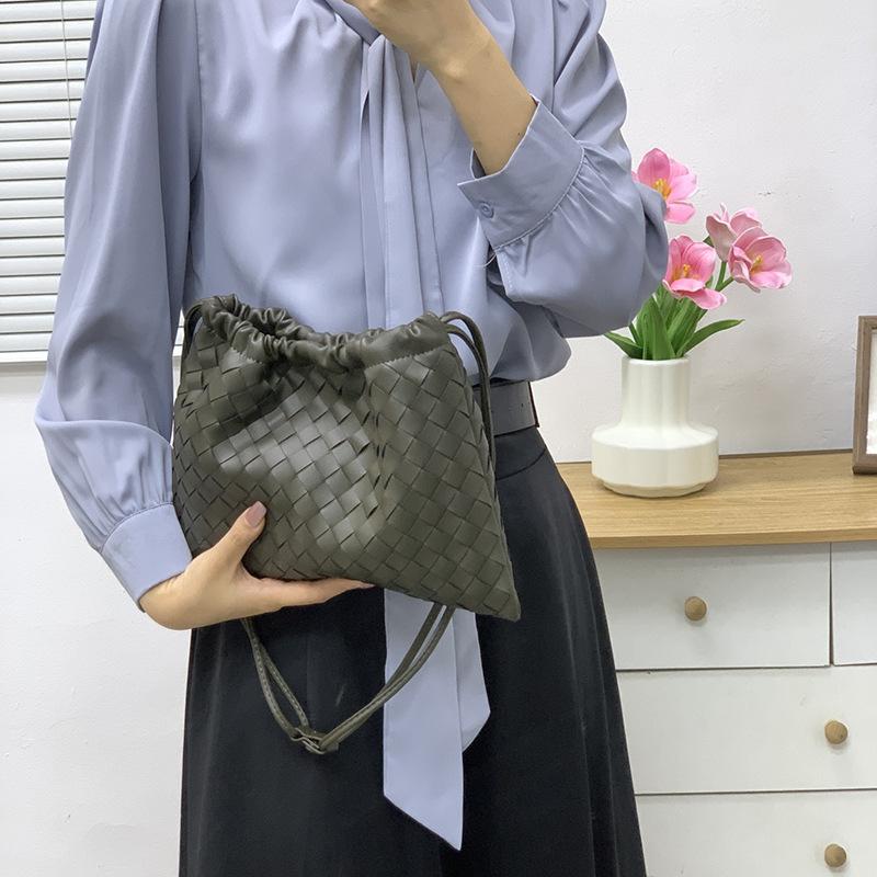 Cowhide Women's Bag Woven Dumpling Bag Genuine Leather Underarm Bag Cloud Bag Fashion All-in-one Crossbody Bag