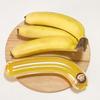 Portable Reusable Plastic Banana Storage Box Anti-Squeezing Sealed Banana Keeper For Gym Hiking Sports Enduring