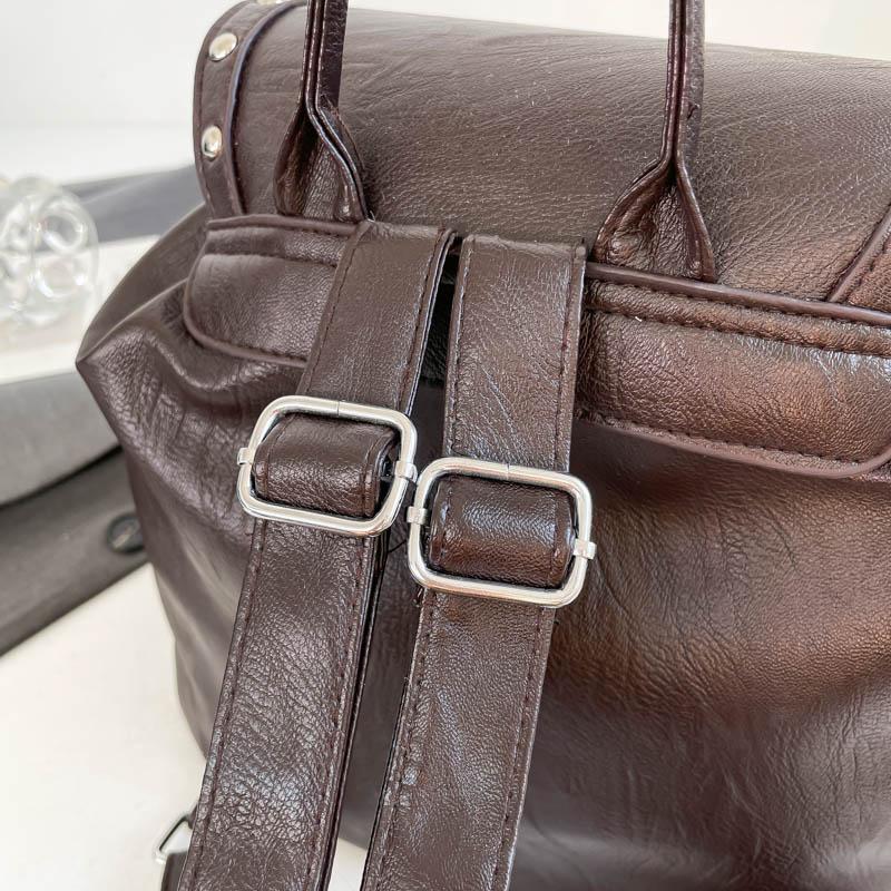 Studded Leather Backpack Women's Fashionable Vintage Style Bag with Adjustable Straps and Multiple Pockets