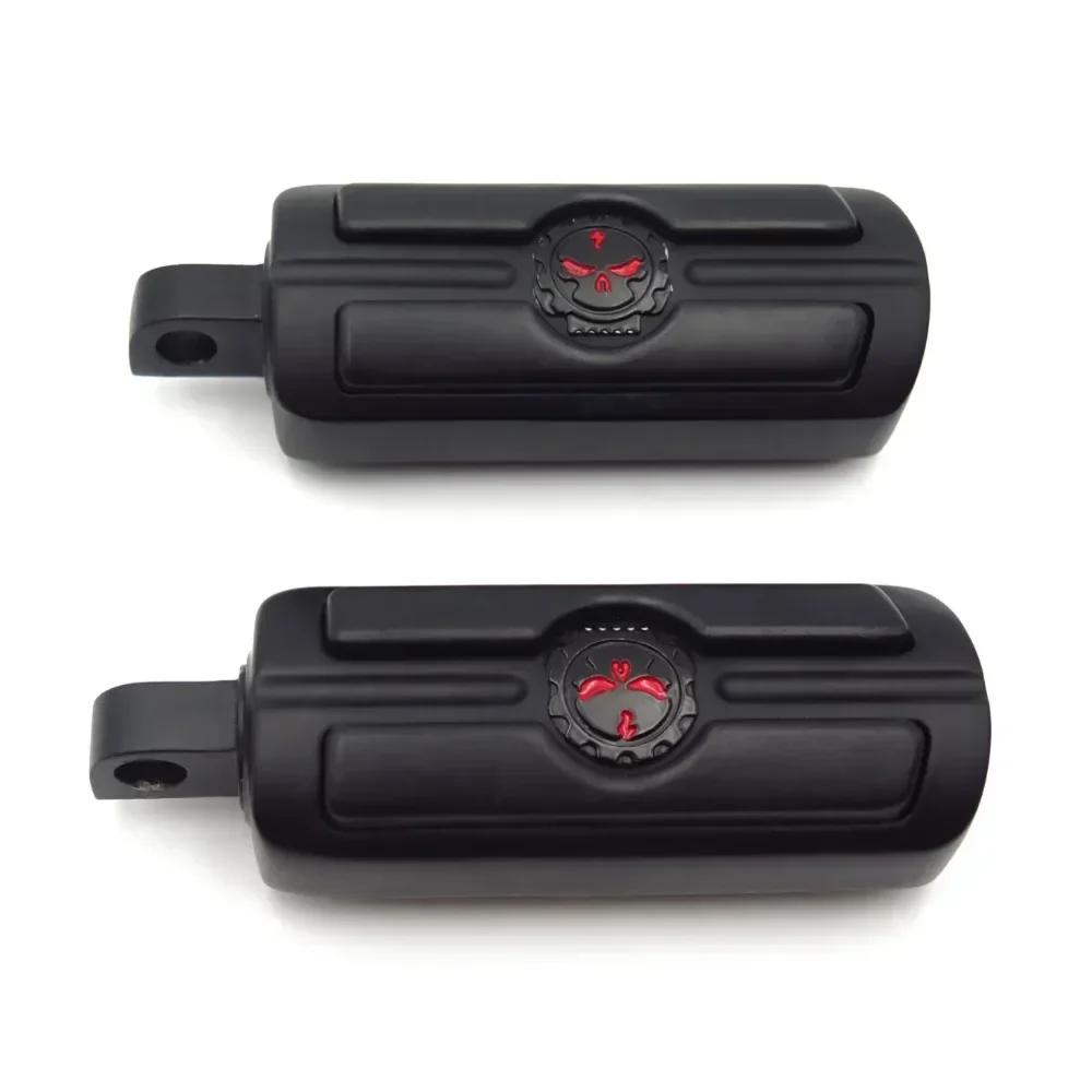 Motorcycle Parts Pair Skull Foot Pegs Rest For Harley-Davidson 1984-2017 Softail Touring Male Peg Mount