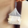 Creative House Shaped Hanging Tissue Holder Wings Stripe Grid Tissue Box Cover Storage Organizer Soft Napkin Holder Living Room
