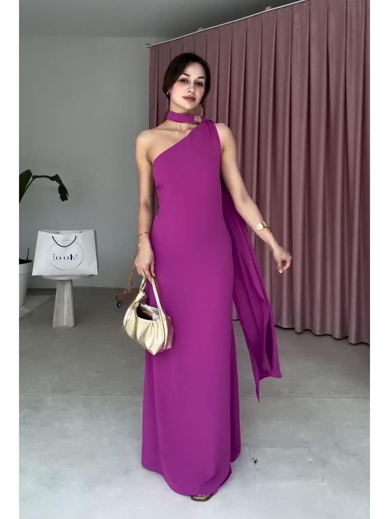 

2025 Summer Women s Halterneck Solid Color Waist-Cinching Casual Dress S