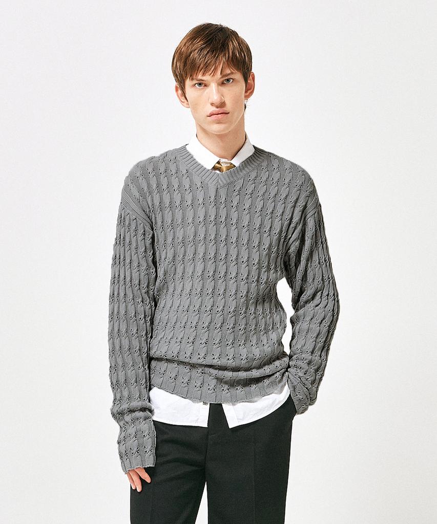 LABELARCHIVE Tobi Cable V-Neck Sweater Coal