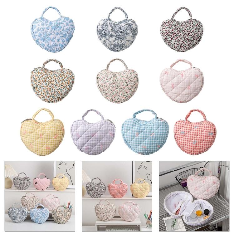 Florals Heart Makeup Organizers Quilted Water Resistant Cosmetic Bag for Travel Portable Toiletry Storage Women Use