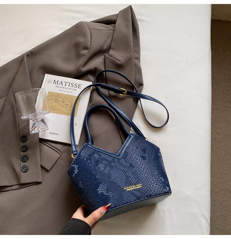 

Нишевая дизайнерская сумка женская новая высококлассная ретро сумка через плечо, сумка-мессенджер, портативная сумка-ведро для поездок