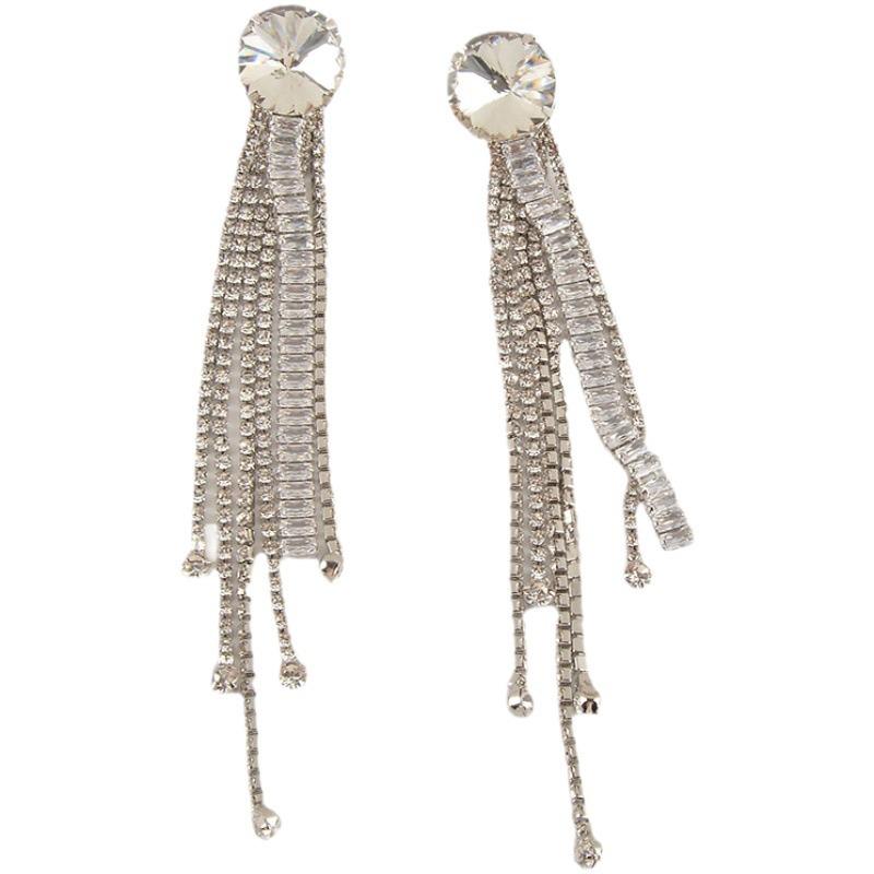 Retro Rhinestone Long Tassel Earrings: Exaggerated Socialite Style, Light Luxury for Women