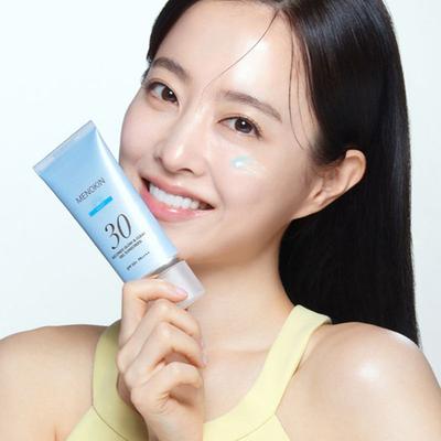 E 30-Second Glow & Clear Gel Sunscreen_Moist
