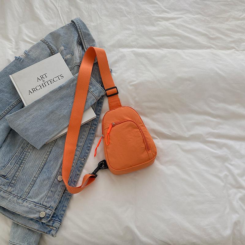

Модные популярные сумки женские японские инс нагрудные сумки женские 2025 новые нишевые корейская версия сумка-мессенджер сумка для мобильного телефона поясная сумка оранжевый