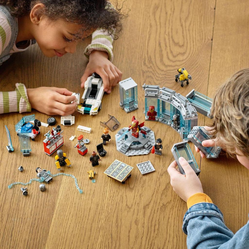 LEGO Super Heroes Marvel Iron Man Armory 76216 Toy Blocks Gift Sentai Hero Superhero American Comic Book Boys Ages 7 and Up