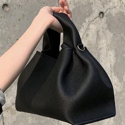 Cloud Bag, Light Luxury French Dumpling Bag, Retro and High-end Hand-held Crossbody Bag