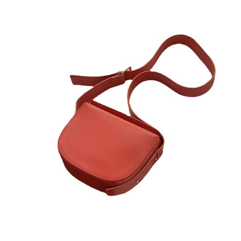 Red PU Bag Women's New Trendy Retro Saddle Bag Niche Versatile Ins One-shoulder Crossbody Bag Women