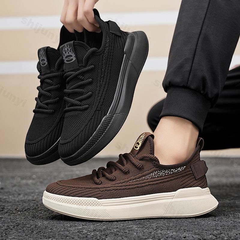 Fashion Fly Weave Design Mesh Breathable Sports Casual Flat Shoes 2025 Summer Men New Comfortable Lightweight Fashion Soft sole Sneakers