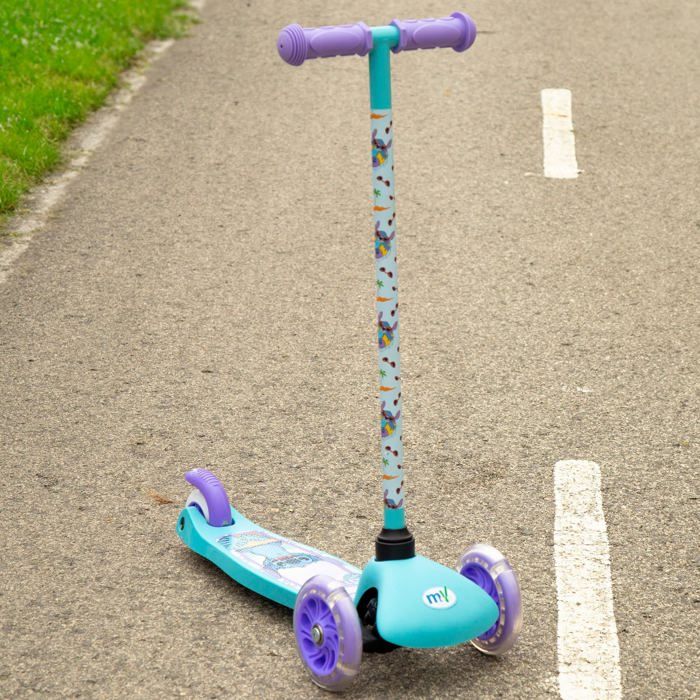 Kinderroller - tandem group trading limited - Design Stitch - Rutschfeste Plattform - Leuchtende Räder