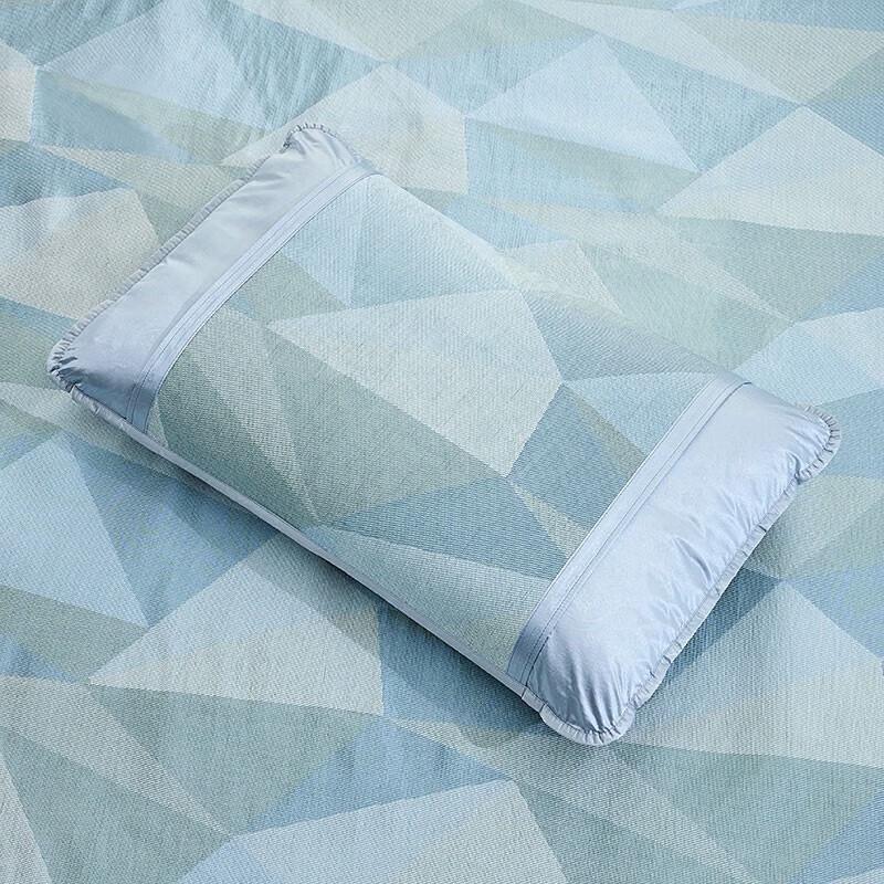 Luolai Super Soft Cooling Mat & Summer Quilt Set