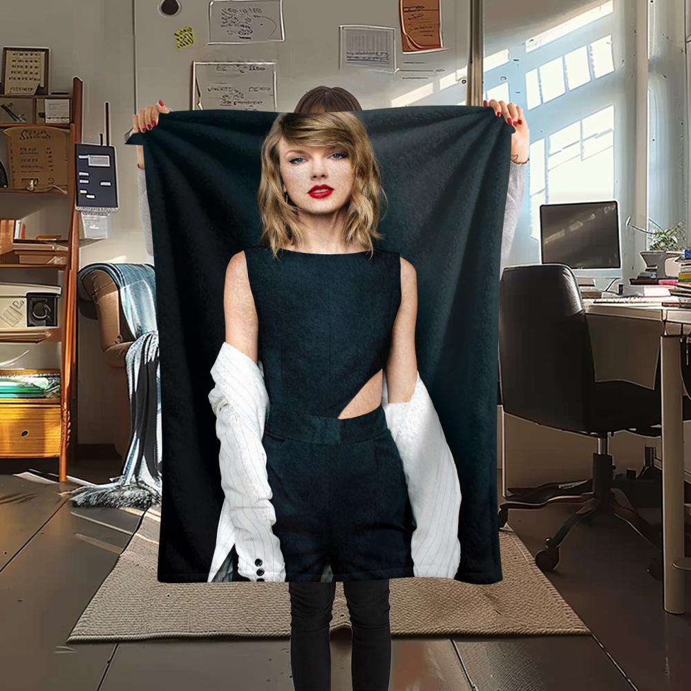 1PC Taylor Print Flannel Blanket, High quality All Seasons, Home Decor, Warmth and Comfort, Perfect for Christmas Gifts