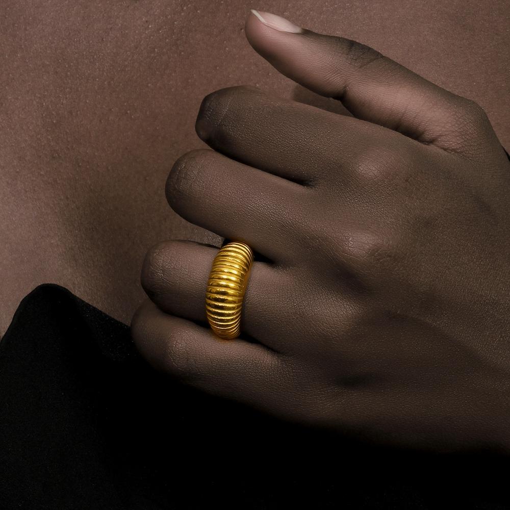 MamacitaSlay Classic 316L Stainless Steel 10mm Vertical Stripe Ring Waterproof 18K Gold Plated Jewelry Women's Elegant Ring Gift