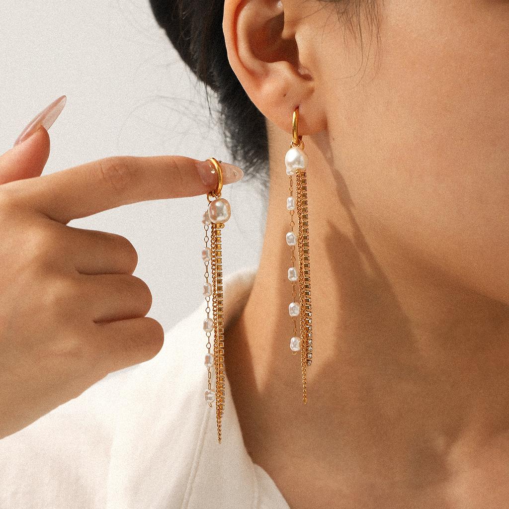 Elegant Tassel Drop Earrings with Pearl and Zirconia Chains Luxurious Versatile Accessories
