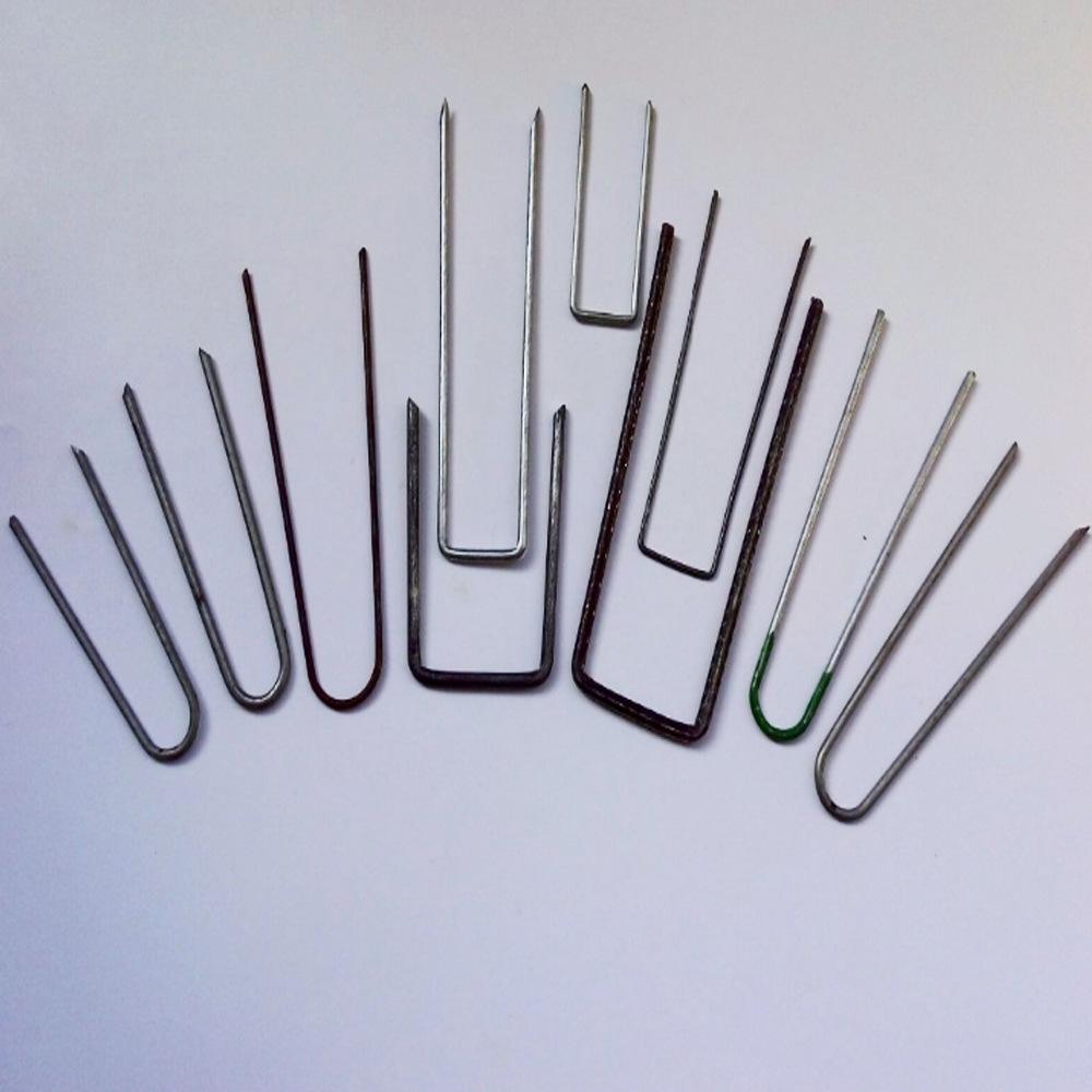 

Смелые оцинкованные стальные U-образные колышки для крепления сорнякозащитной ткани и дерна