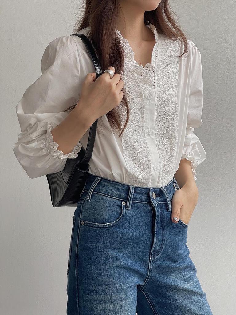 Ge Ming French Retro V-neck Lace Long Sleeve White Shirt for Women - Spring Collection Y1626F