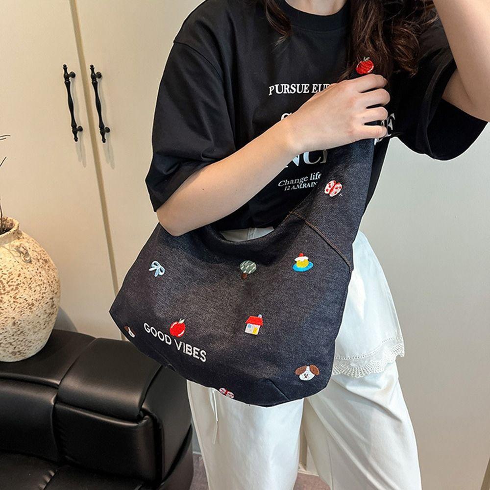Sweet Women's Denim Shoulder Bag Large Capacity Messenger Bag Cute Embroidered Tote Bag  Outdoor