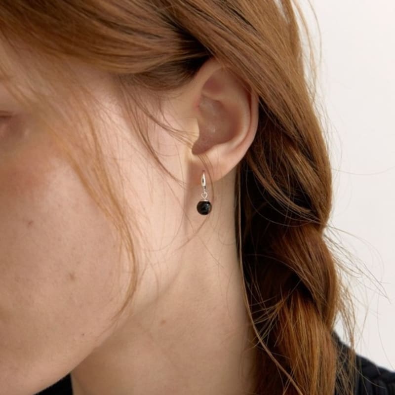 Momen Momen ONYX DROP EARRING-004