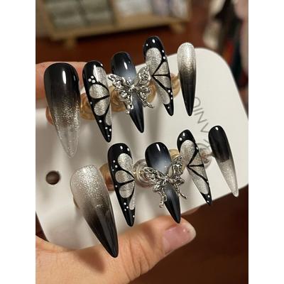 Künstliche Nägel – Nageltips & künstliche Nägel