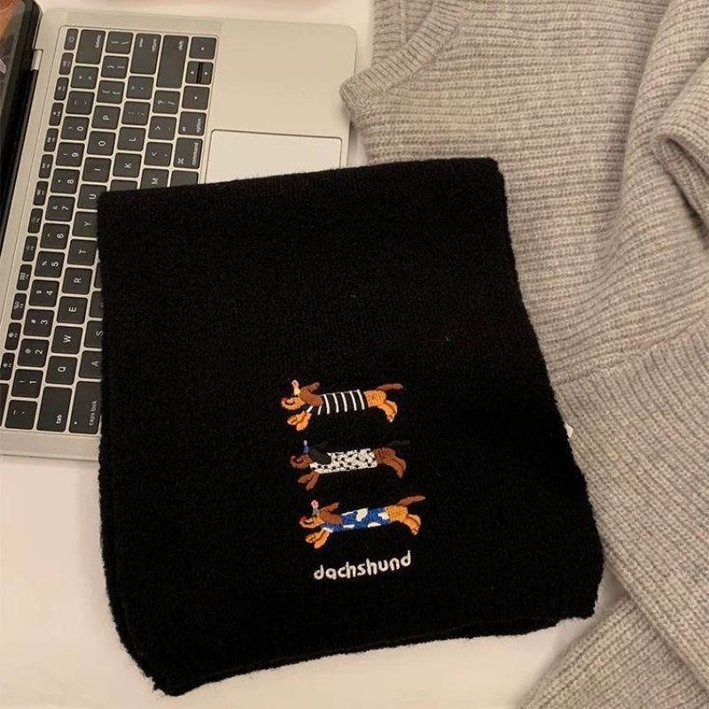 Niedlicher Welpe Neu Gestrickter Drei Dackel Bestickter Woll-Wollschal für Damen im Herbst und Winter Weich und Vielseitig