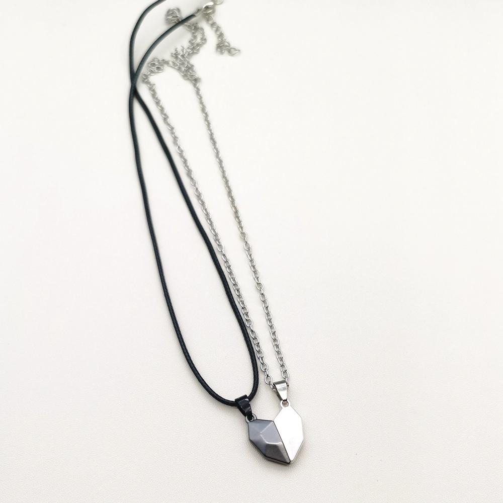 Korean Fashion Magnetic Couple Necklace For Lovers Gothic Punk Heart Pendant Necklace For Men Women Necklaces Party Gift Jewelry