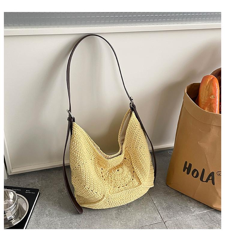 Stylish Large-Capacity Woven Beach Bag - Versatile Fashion and Daily Commute Underarm Accessory