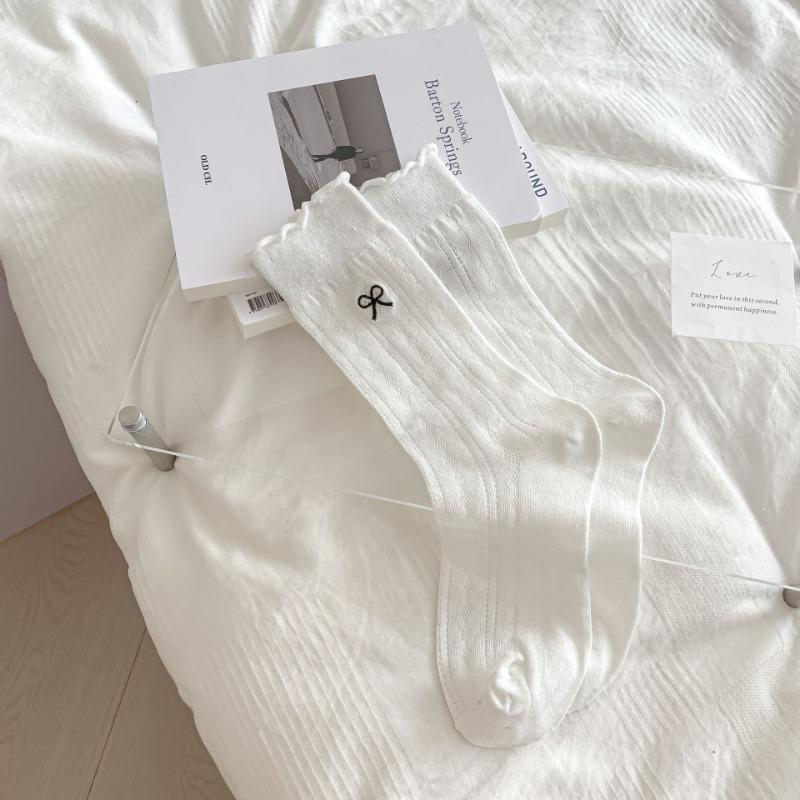 

Sweet Black Ear-trimmed Socks, Women s Embroidered Bow, Mid-calf Hollowed-out Diamond-shaped Dark-patterned Long Stockings 1 pair білий