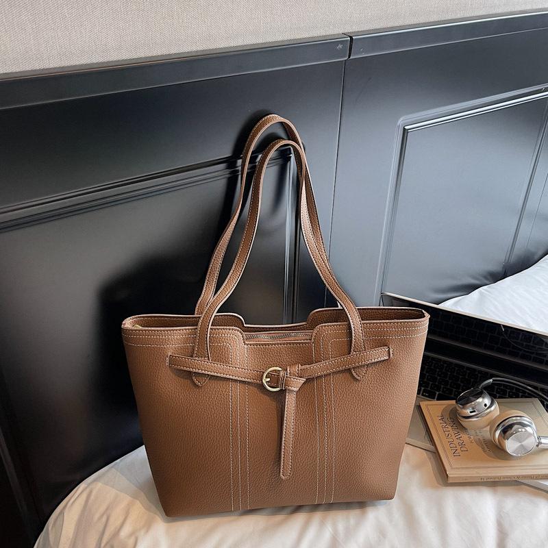 Retro Stor kapacitet Axelväska, Trendig Handhållen Axelväska