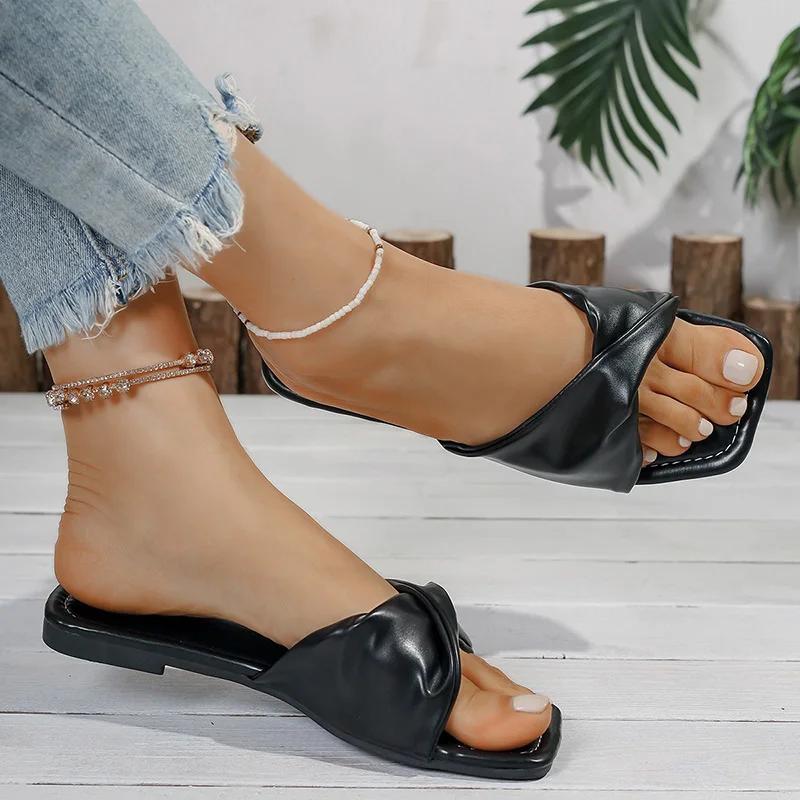 Fashion Women Casual Shoes Fashion Pleated Pu Leather Flat Slippers Women 2025 Summer Square Toe Sandals Woman Comfy Non Slip Beach Shoe