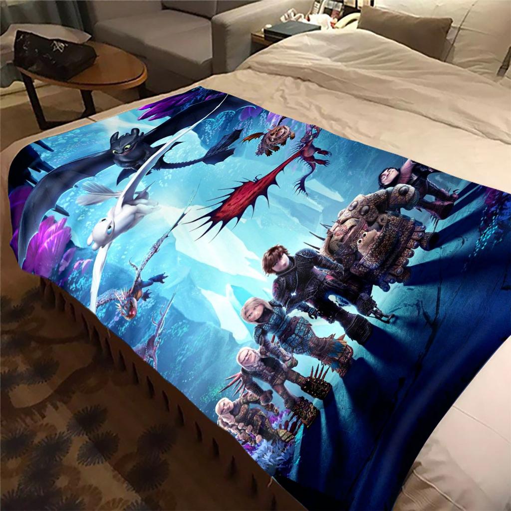 High-quality How to Train Your Dragon Toothless themed printed blanket. Soft and comfortable, a perfect gift for  friends.