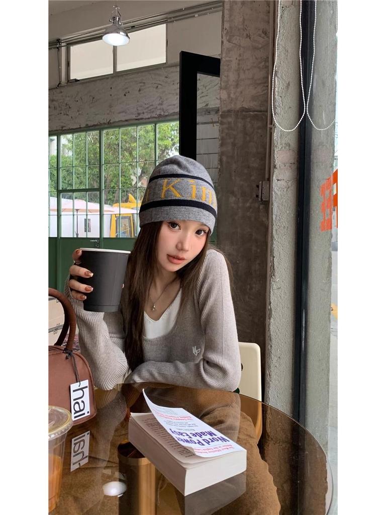 Dámský jarní zeštíhlující sametový pletený svetr, 250 g, malá velikost, s dlouhým rukávem, dvoudílný design