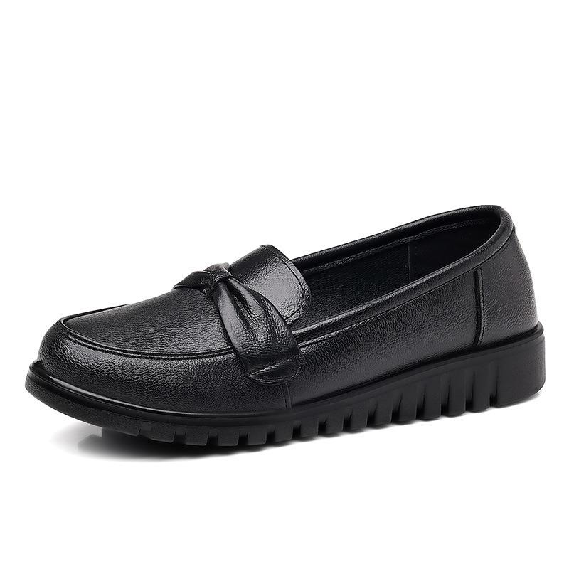Spring Women's Shoes Low-top Solid Color Round Head Mother Shoes Waterproof Beanie Shoes Soft Leather Shoes