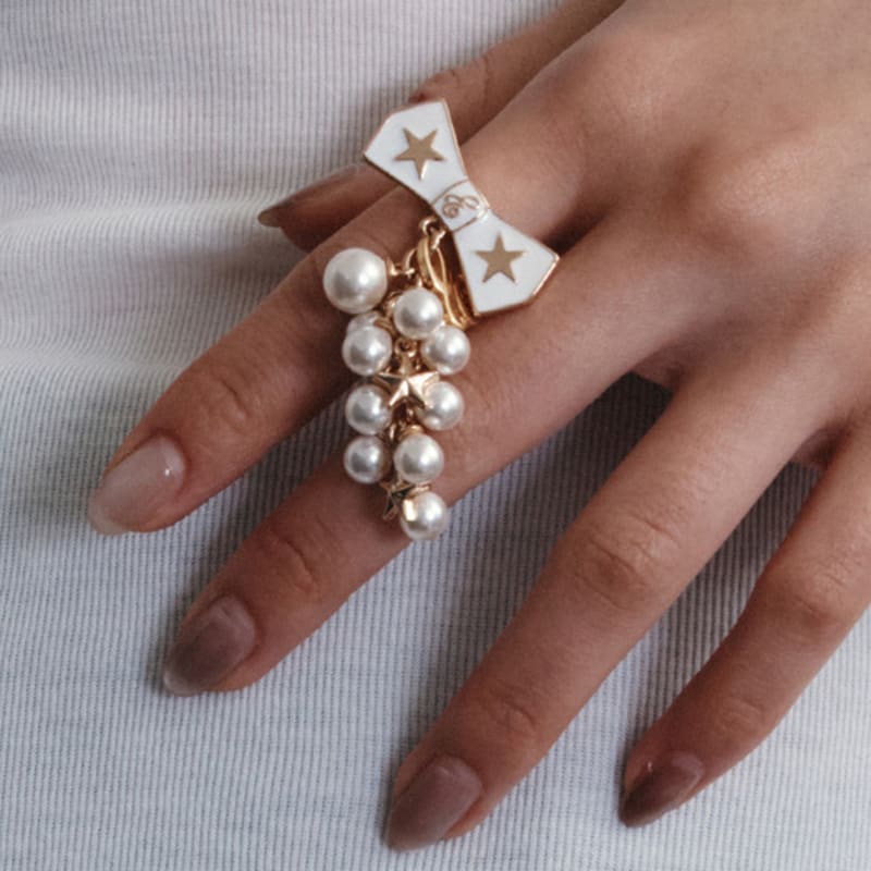 Eireve BOW&GRAPE RING (CREAM)