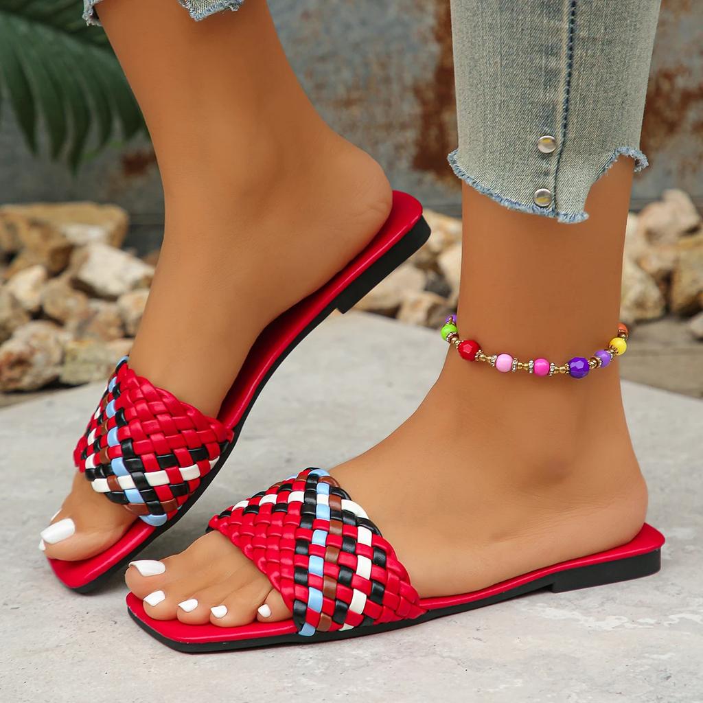 Fashion Women Slippers New Summer Trend Fashion Casual Beach Slippers Women Open-toe Vacation Flat Sandals Slides Women Zapatos De Mujer