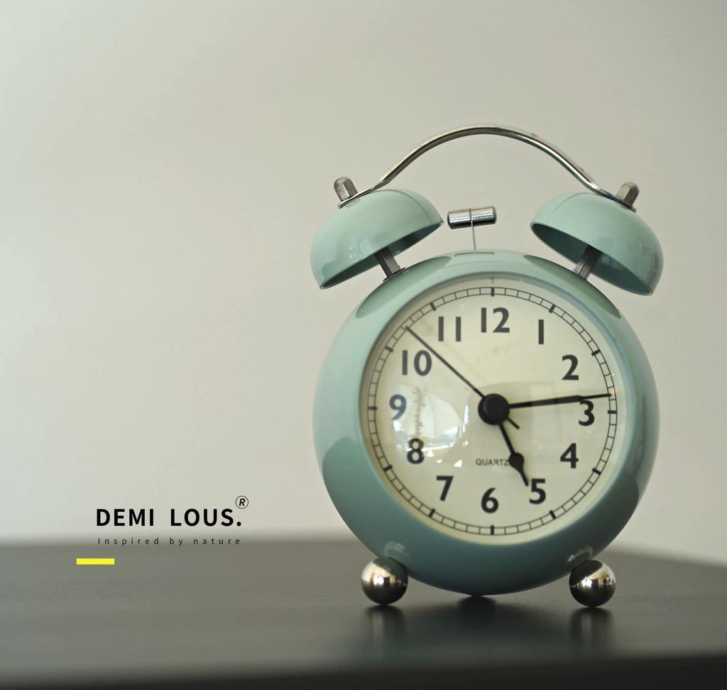 DEMI Analog Alarm Silent Classic Antique Battery Quick Round 5 Colors LOUS. Clock, Movement, Bell, Style, Cute, Stylish, Operated, Portable, Alarm,