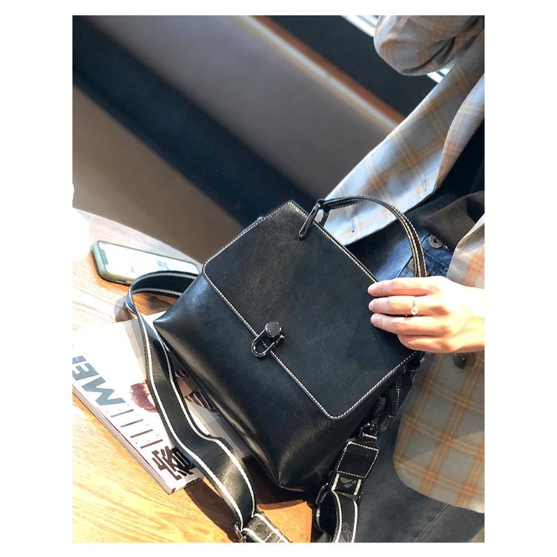 Genuine Leather Shell Bag for Women, Top Grain Oil Wax Cowhide Shoulder Purse, 2026 New Minimalist Clutch, Soft Texture Crossbody Bag, Vintage Style