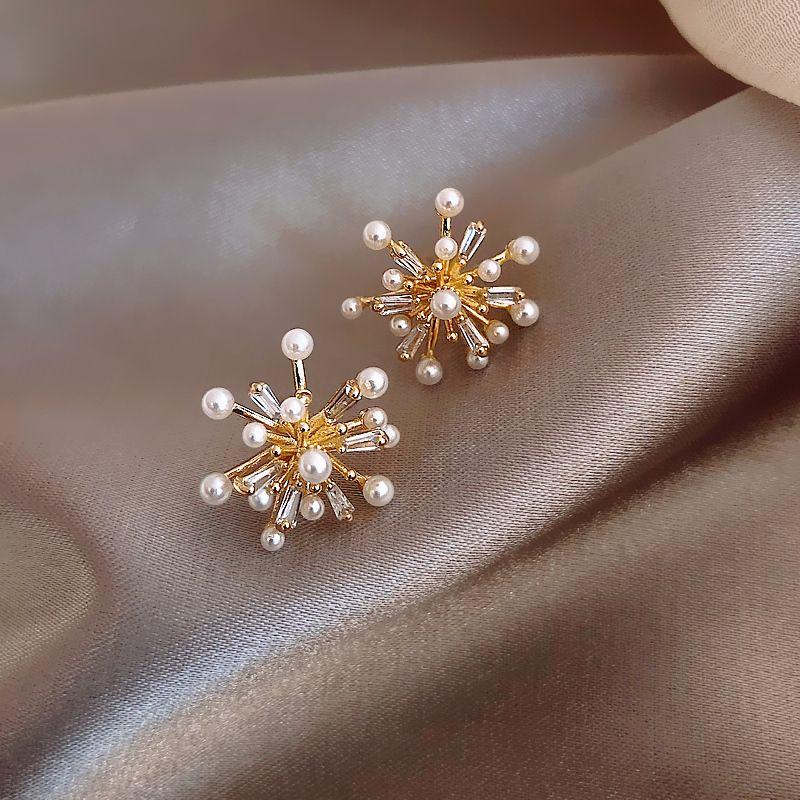 Fireworks Online Influencer Refined Female 925 Sterling Silver Pearl Earrings