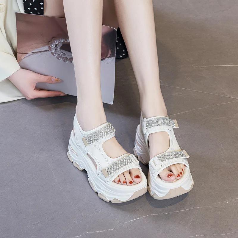 Fashion Versatile Thick Heel Sandals Women's Summer Outdoor Wear 2025 New Diamond Platform Heightening Casual Dad Sports Sandals
