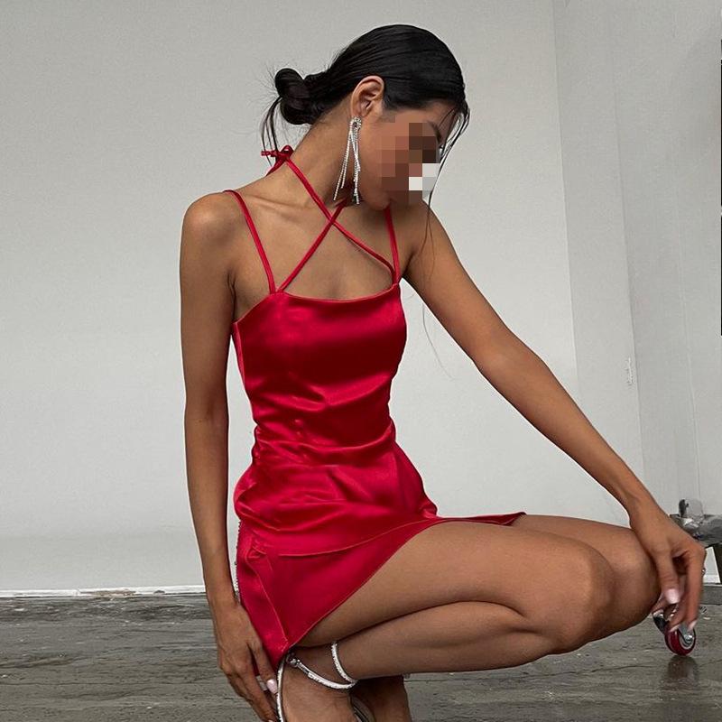 Europäisches und amerikanisches Sommer-Temperament einfarbig gekreuzter Nacken Träger sexy Damen Slim-Fit Kleid