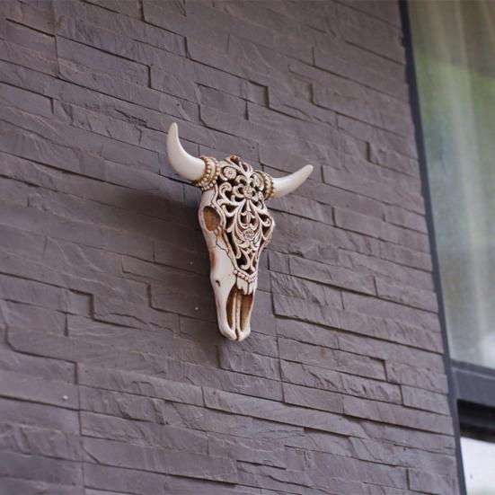 Retro Bull Skull Ornament Resin 3D Hollow Bull Skull Wall Sculpture Longhorn Cow Head Wall Art Decor for Living Room