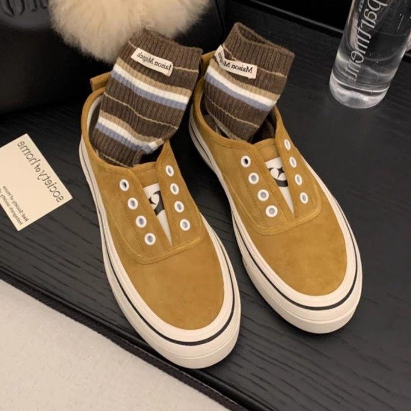 One-pedal Round Head Thick-soled Versatile Casual Board Shoes Versatile Breathable Thick-soled Canvas Shoes Spring and Autumn 2025 New Models