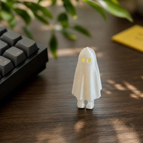 3D Printed Halloween Ghost Figurine, Spooky Ghost Statue, Movable Joints Ghost Fidget Toy, Desktop Decoration for Home Office, Holiday Gifts